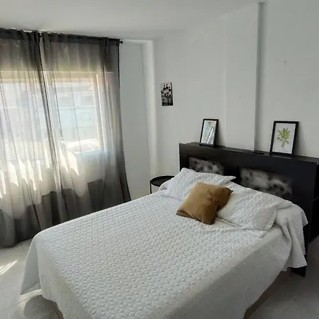 Amplio Piso En Apartment O Grove